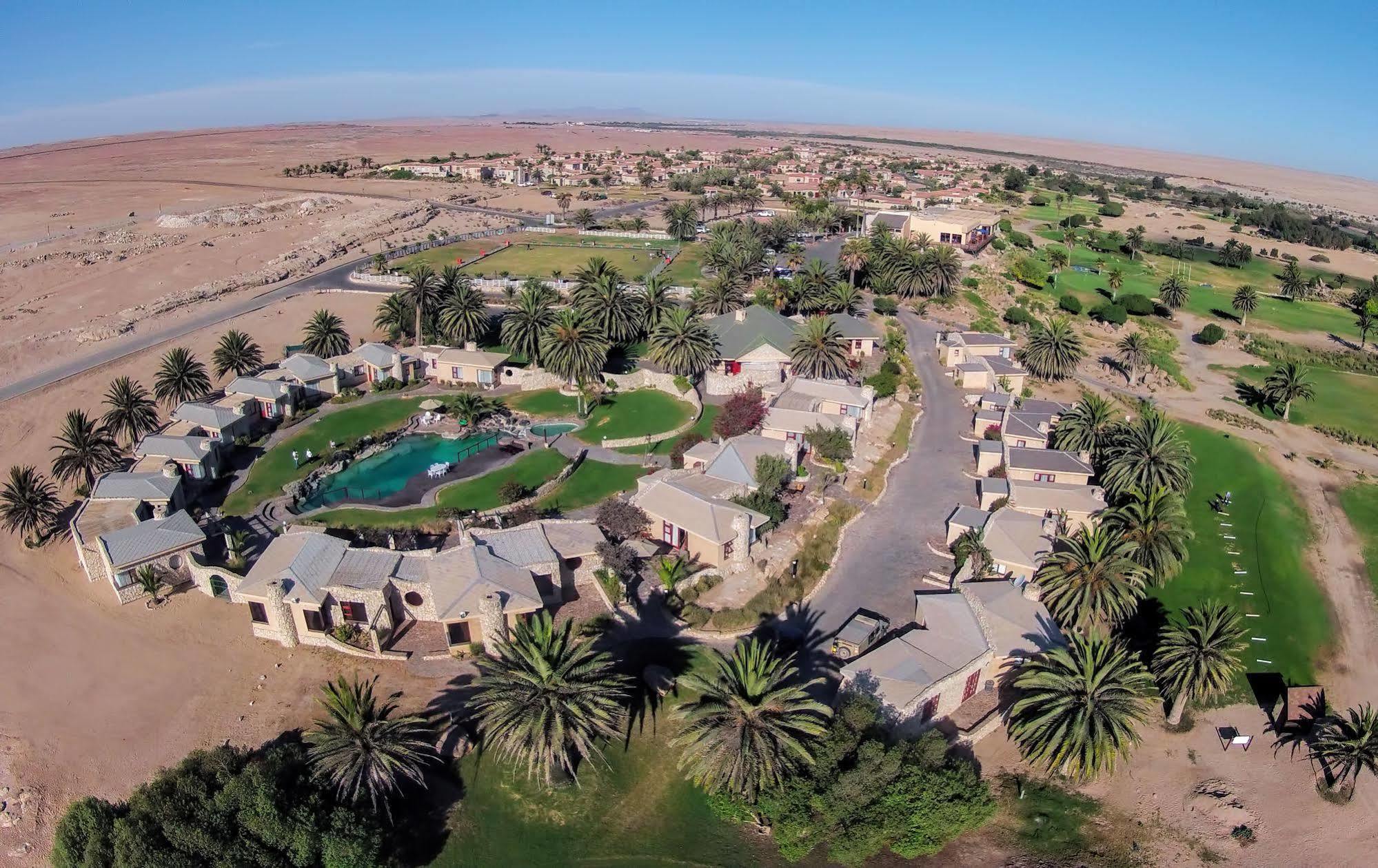 סווקופמונד Roessmund Lodge מראה חיצוני תמונה