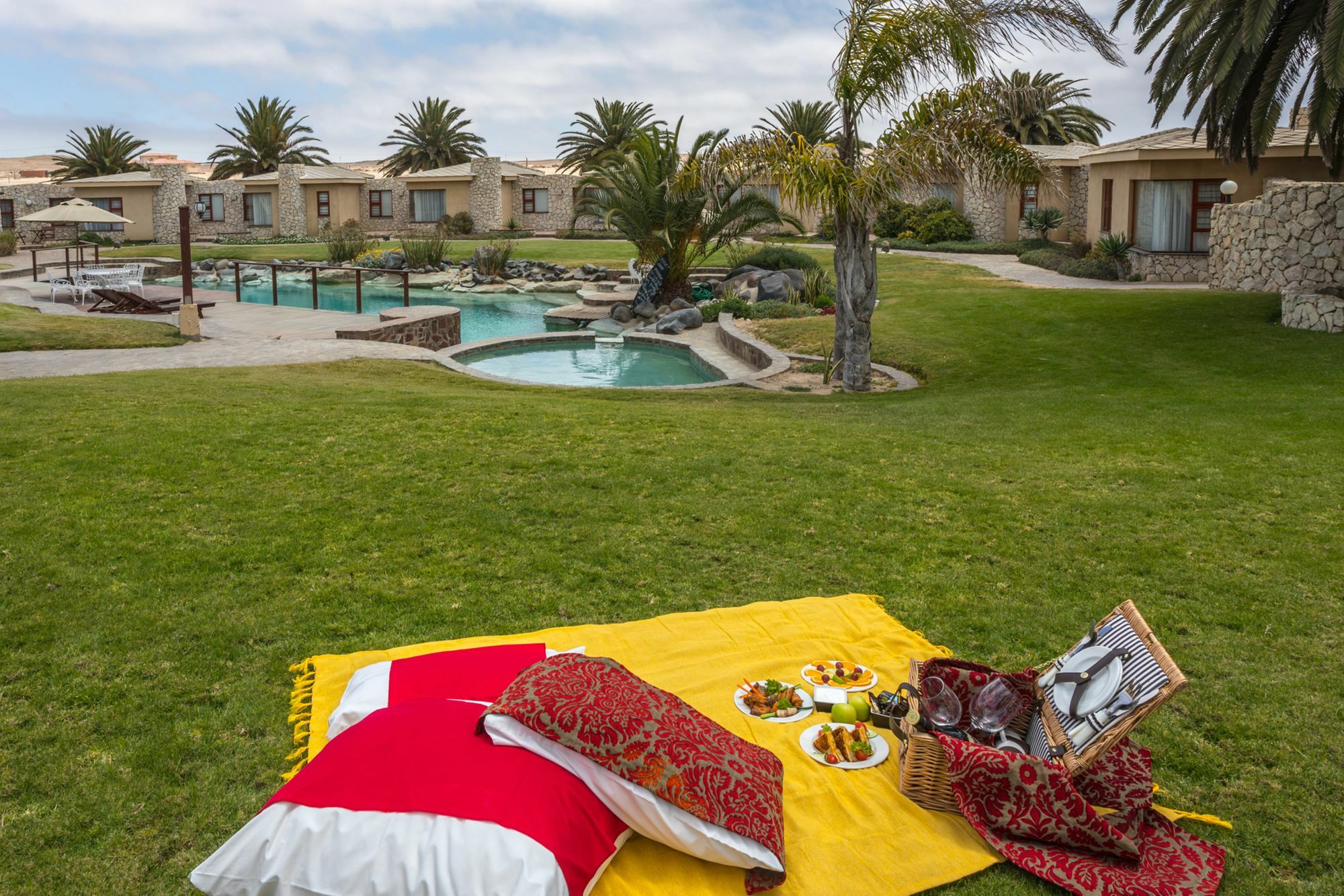 סווקופמונד Roessmund Lodge מראה חיצוני תמונה